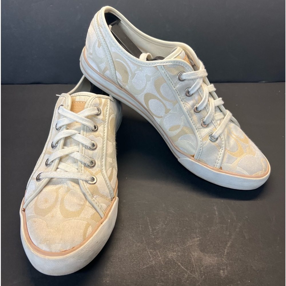 COACH Dee women’s sneakers, size 9